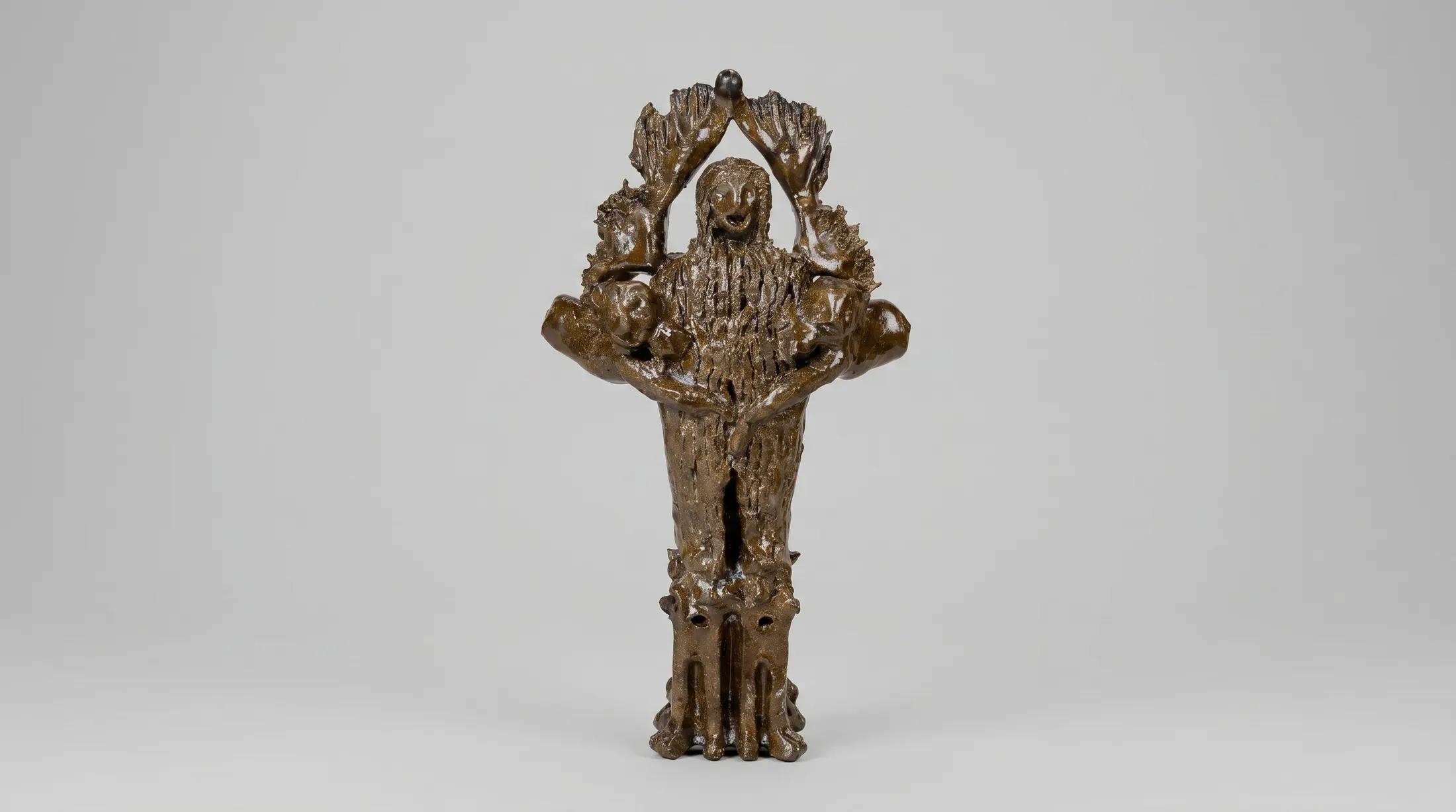 Magdalena Disvelata, 2026. Céramique, grès émaillé, 25,5 × 15 × 7 cm. Photo © Grégory Copitet